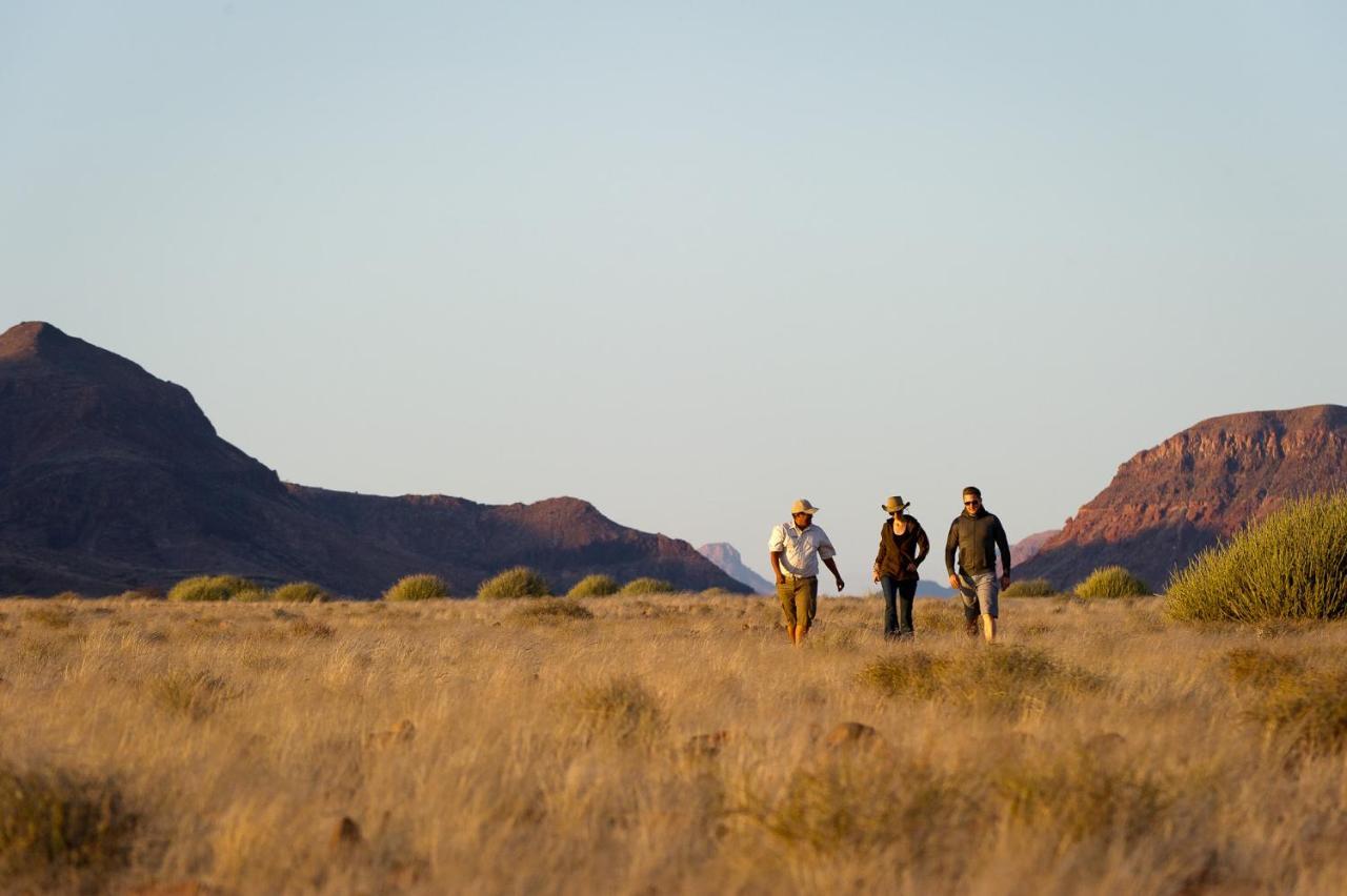 Wilderness Safaris Damaraland Camp Villa Twyfelfontein Exteriör bild